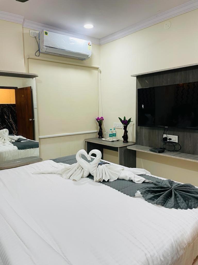 Hotel Blue Petals Shamshabad Luaran gambar