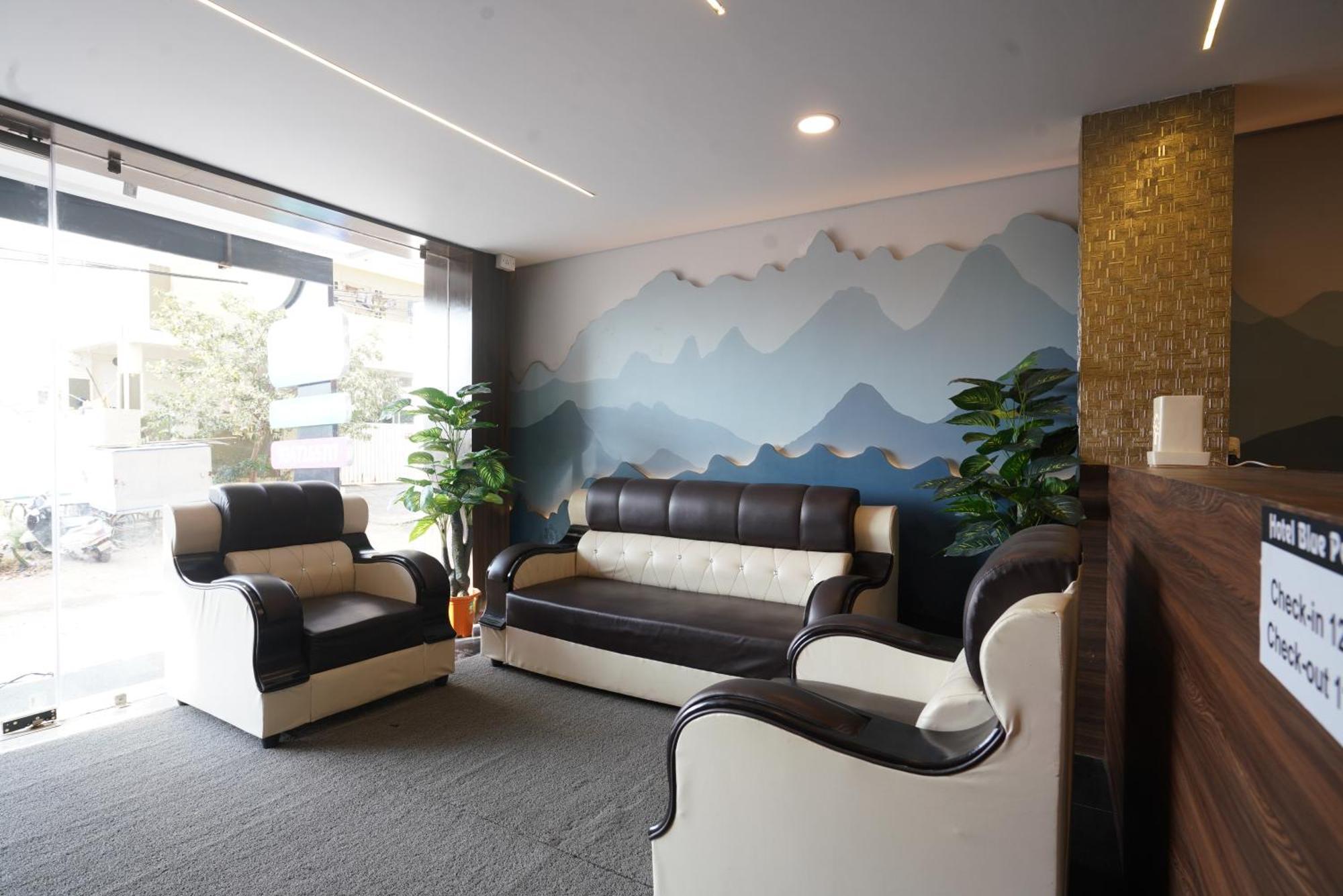 Hotel Blue Petals Shamshabad Luaran gambar